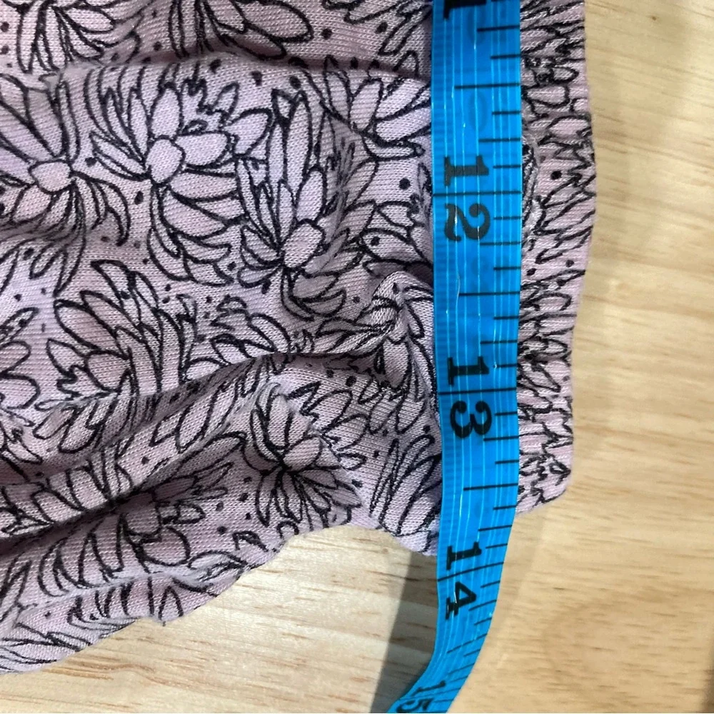Company by Ellen Tracy Pink 2-piece  Patterned Pajama Set Size M
